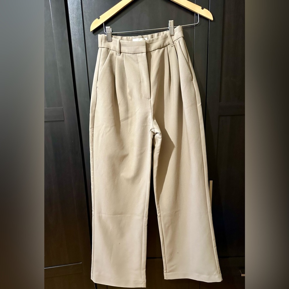 Abercrombie & Fitch Sloane Tailored WideLeg Pants CurveLove Size 26R ChicNeutral